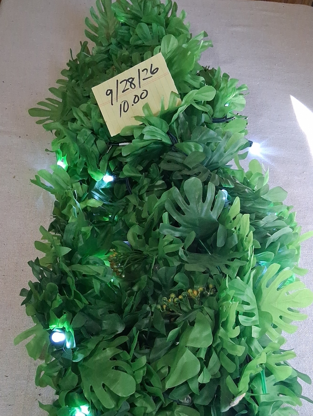 Green LED Leaf Garland for Holiday and Home Decor